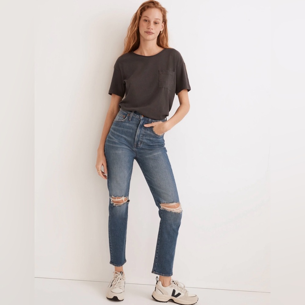 Madewell Perfect Vintage Crop Jean in Gooding Wash: Knee-Rip Edition